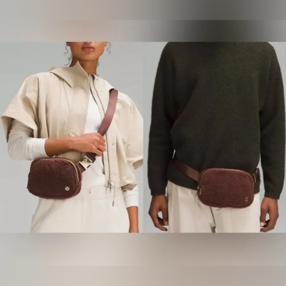 ๐NEW๐ Lululemon Brown Textured Fleece Bag with Zipper - Picture 1 of 7